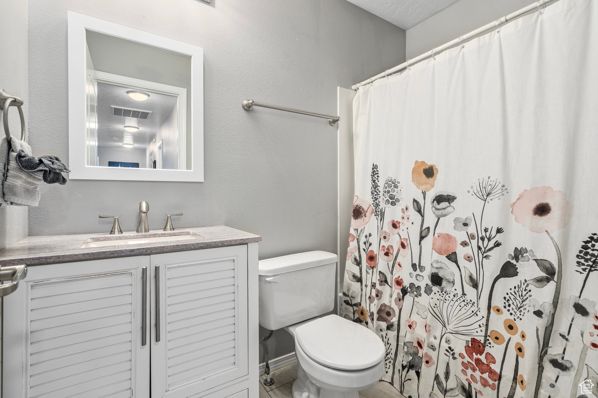 JESSIES BROOK - Residential