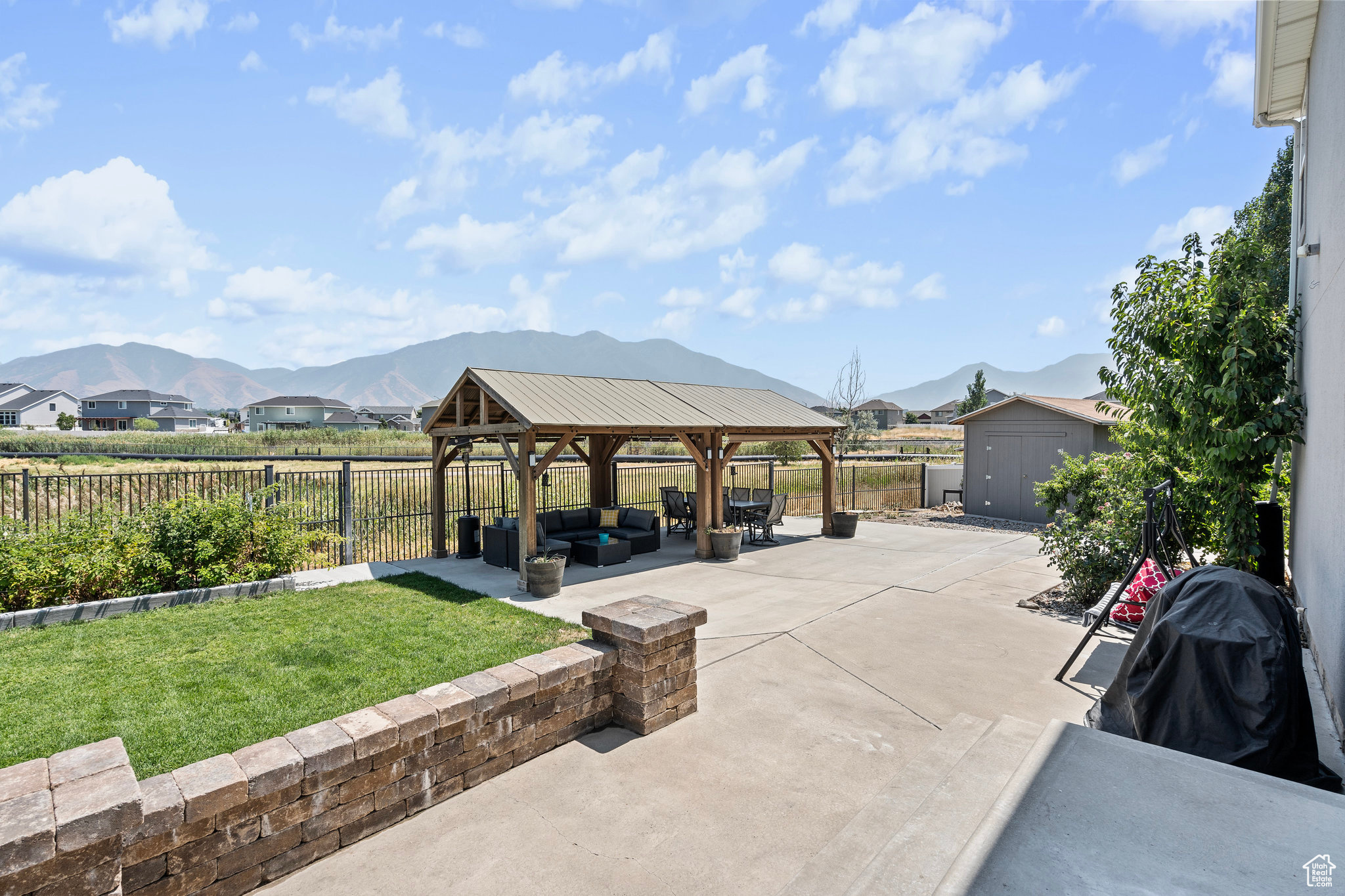 JESSIES BROOK - Residential