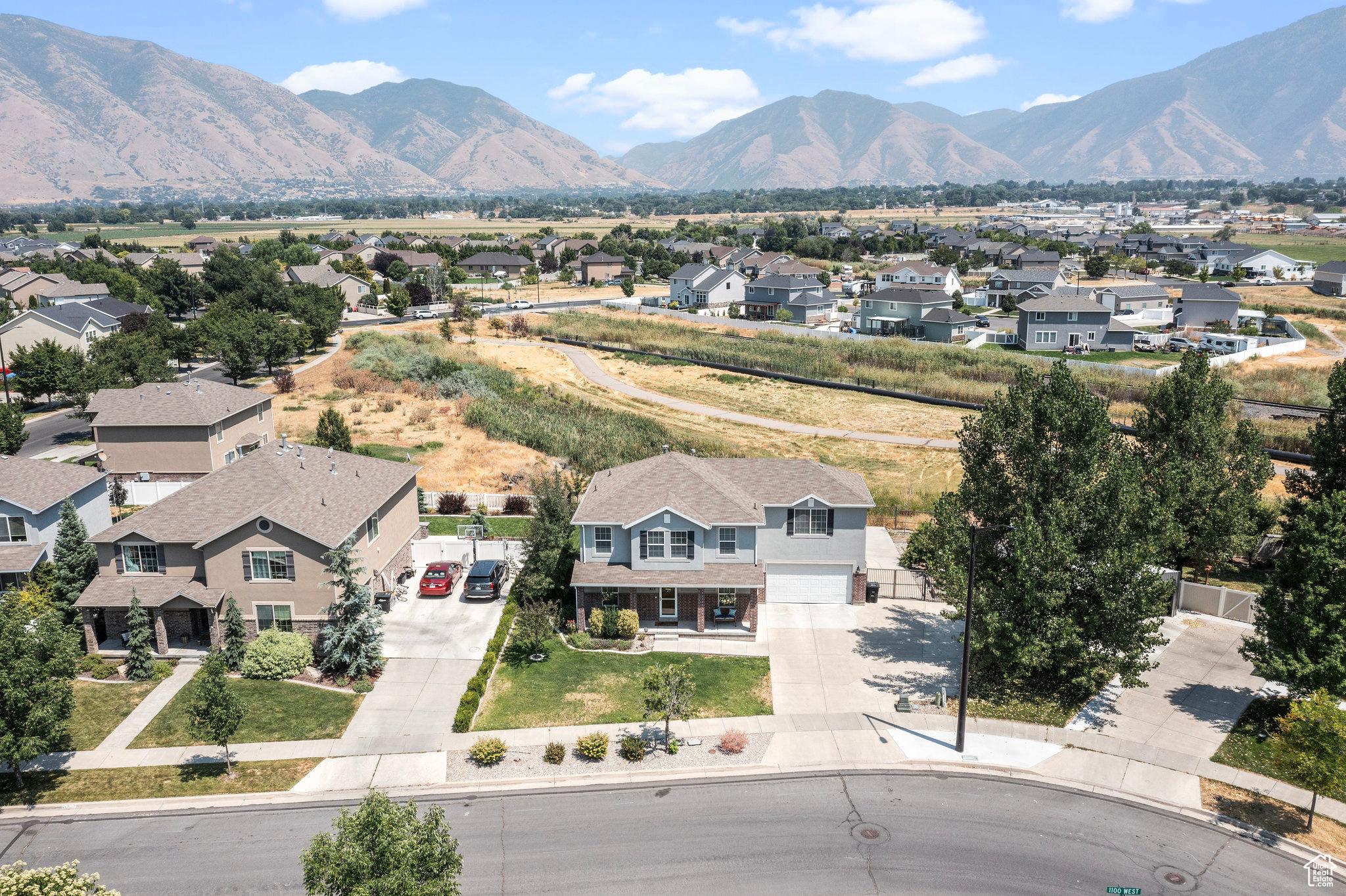JESSIES BROOK - Residential