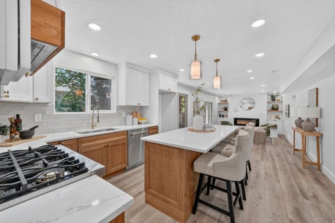 Tiny photo for 7024 S HORIZON CIR E, Cottonwood Heights, UT 84121 (MLS # 2176912)