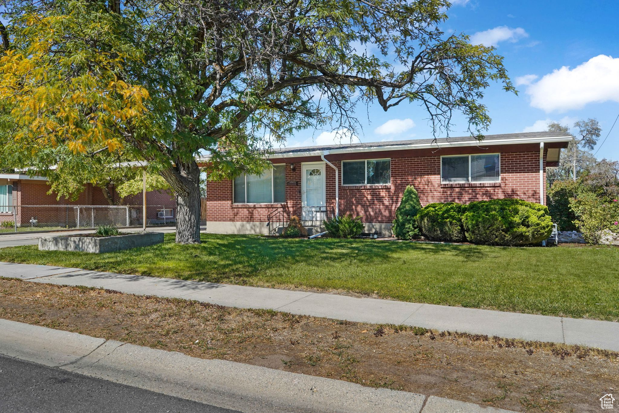 BENVIEW - Residential