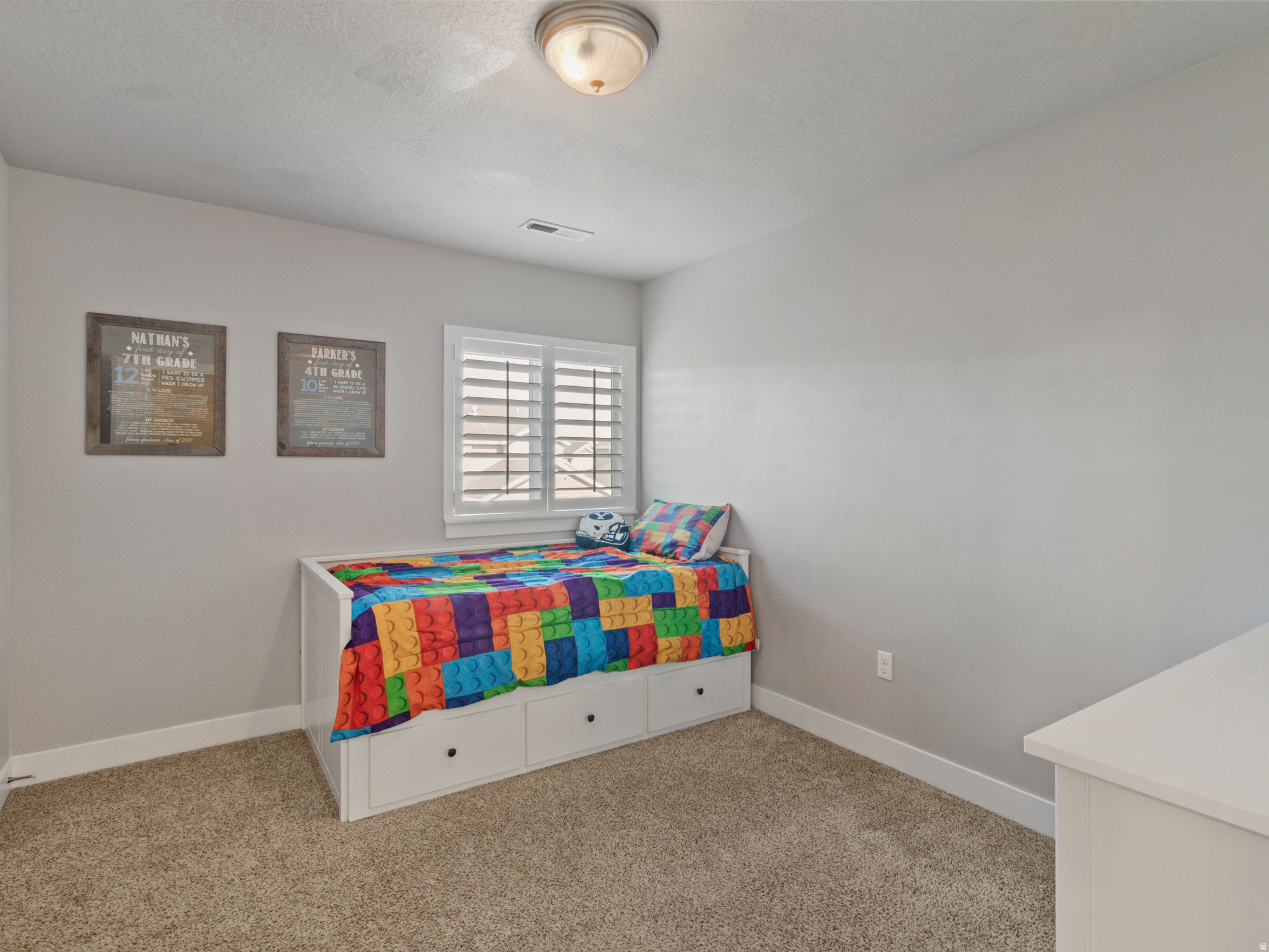 VALENTINE ESTATES CO - Residential