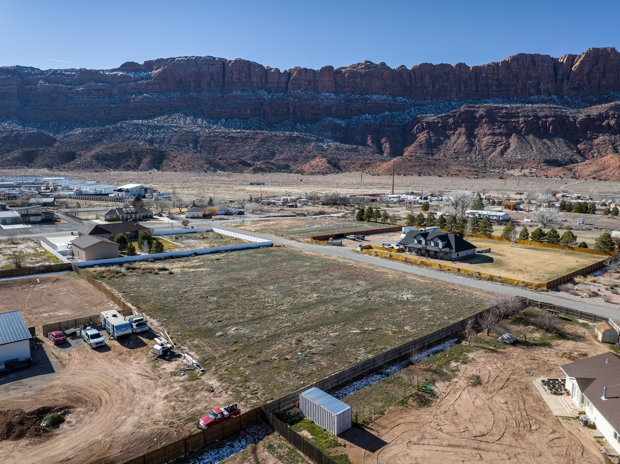 ESTRELLA ESTATES - Land