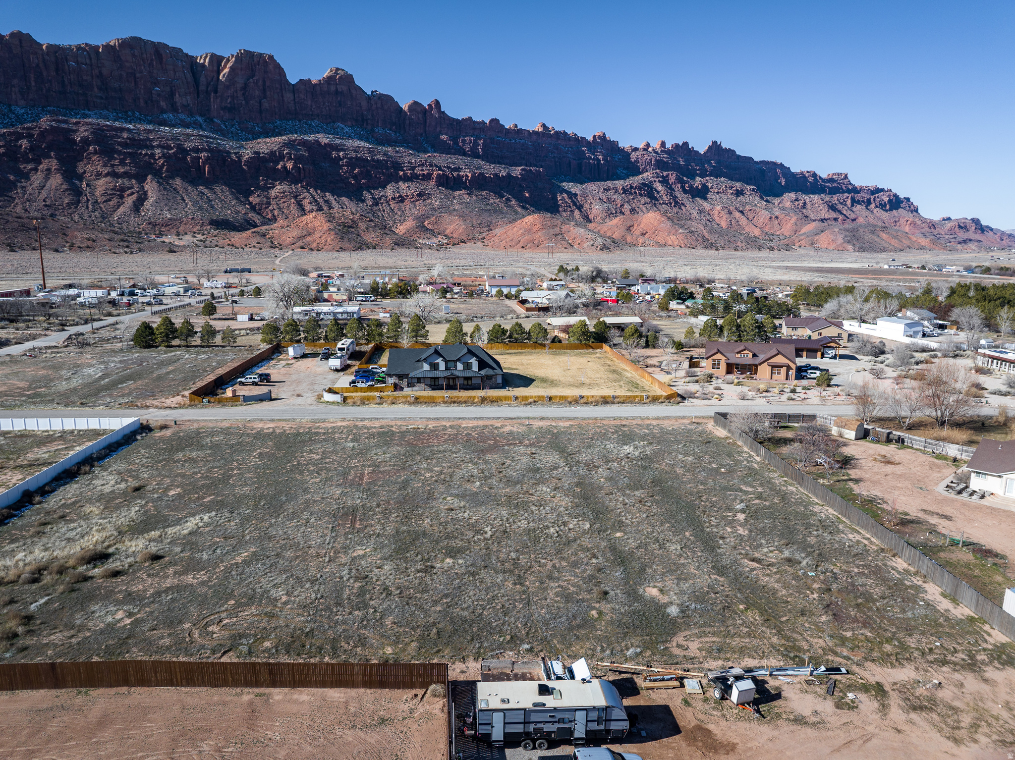 ESTRELLA ESTATES - Land