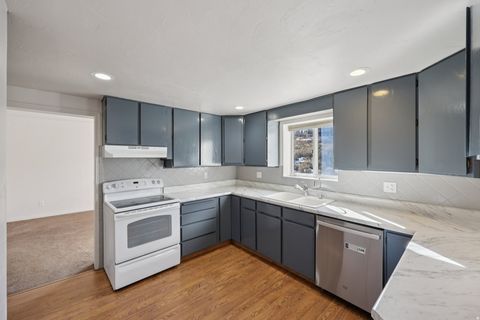 Tiny photo for 908 SILVER SAGE DR, Park City, UT 84098 (MLS # 2126972)