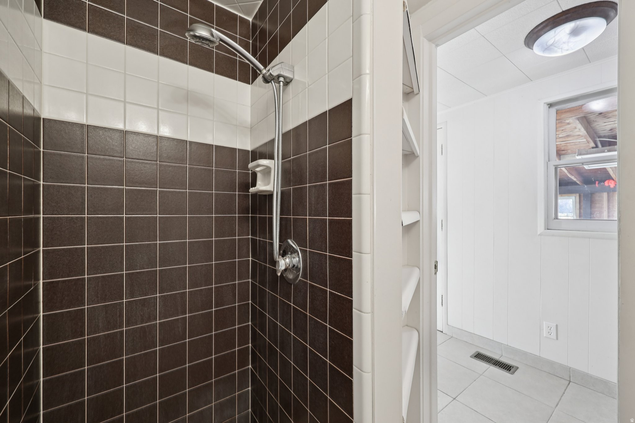 HIGHLAND ESTATES - Residential