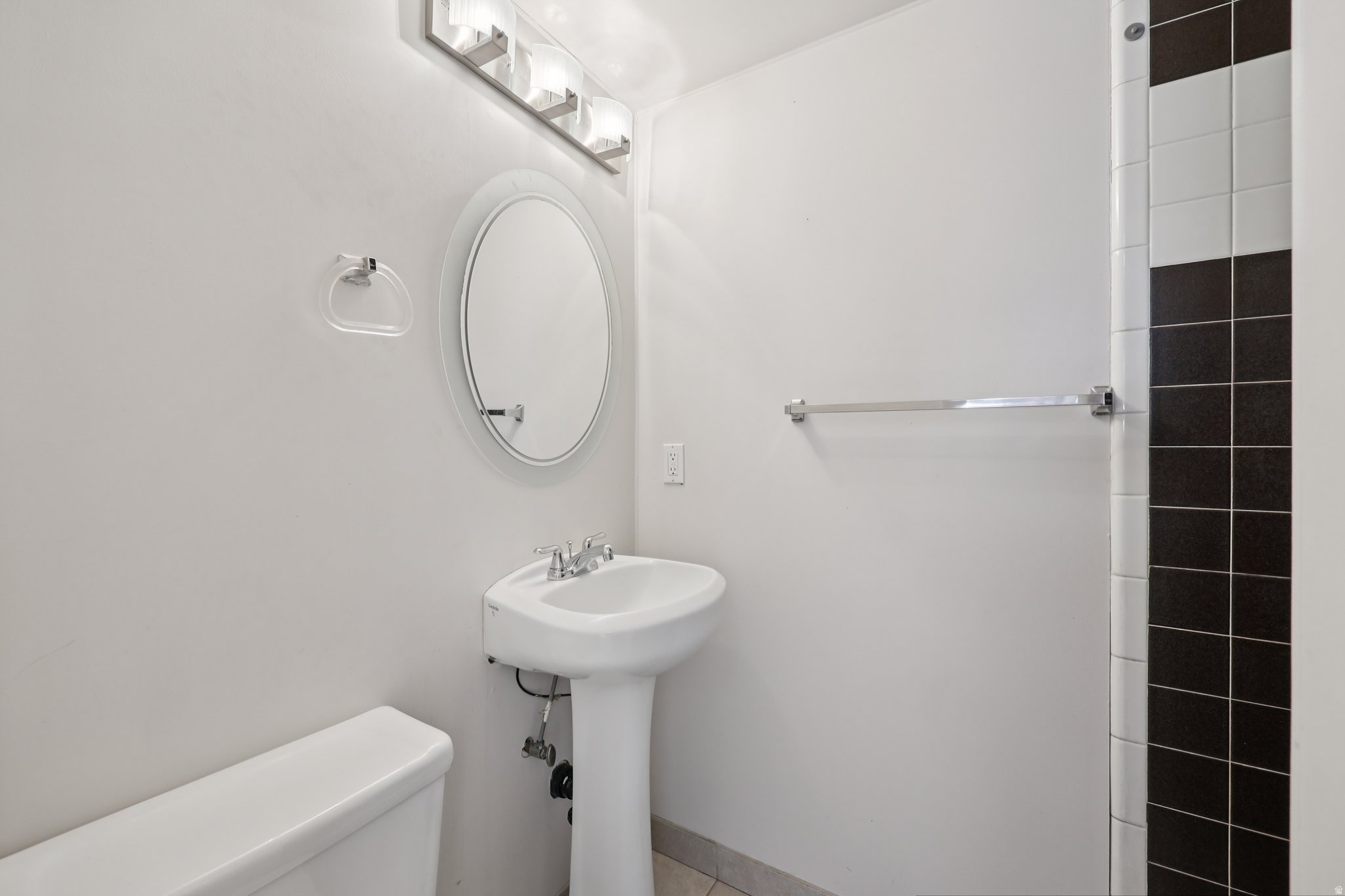 HIGHLAND ESTATES - Residential