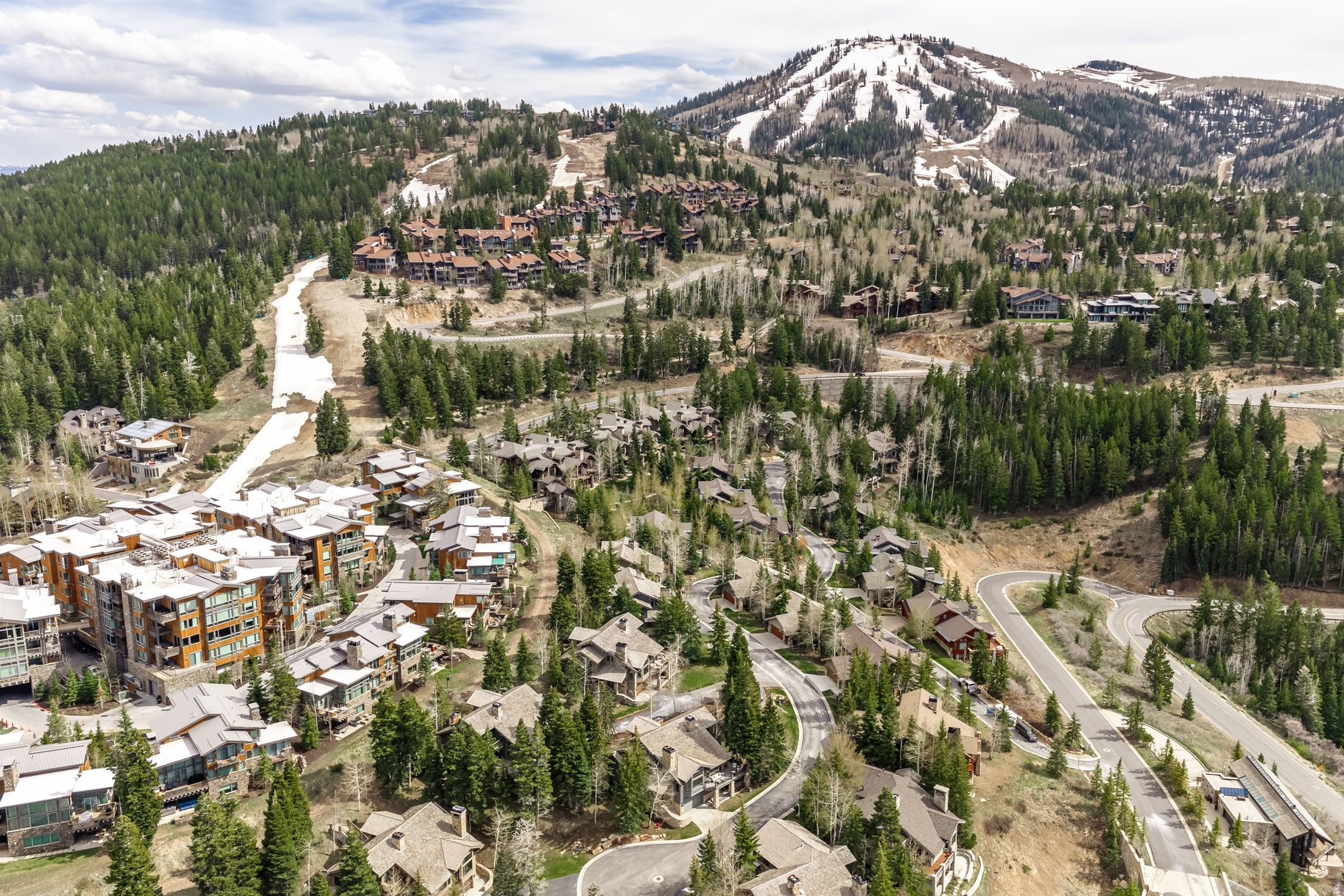 BELLEMONT AT DEER VALLEY CONDOMINIUM - Residential
