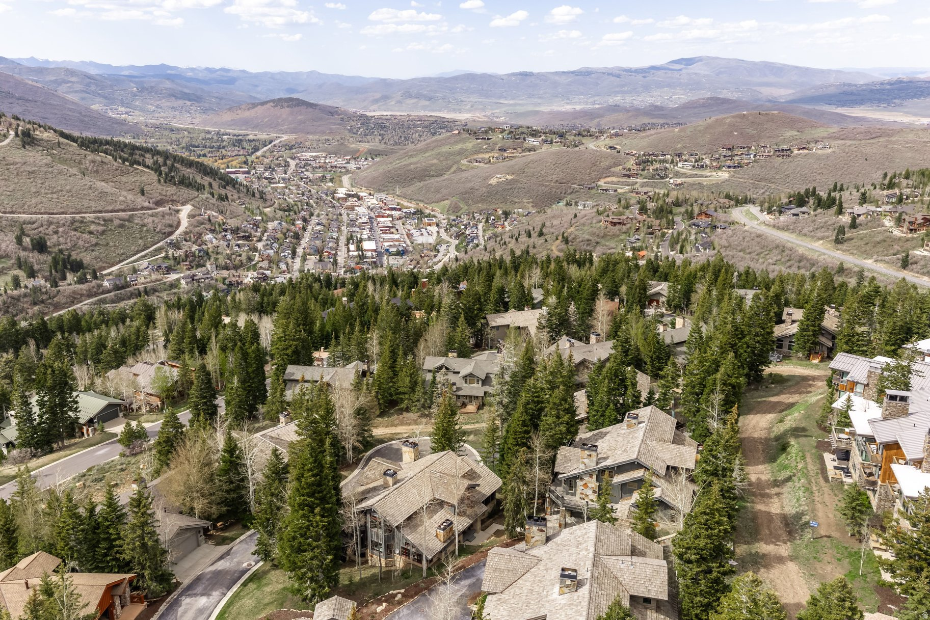 BELLEMONT AT DEER VALLEY CONDOMINIUM - Residential