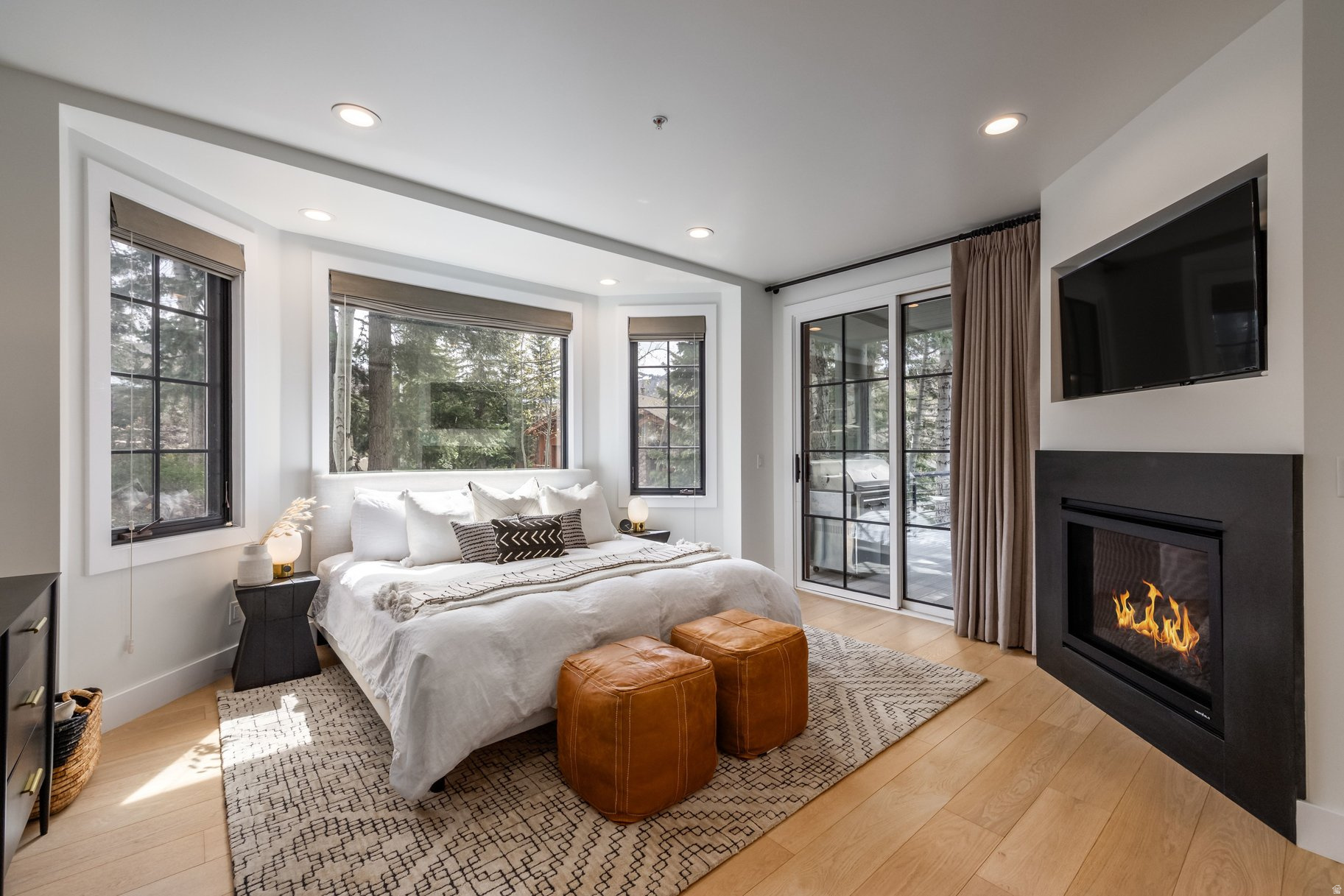 BELLEMONT AT DEER VALLEY CONDOMINIUM - Residential