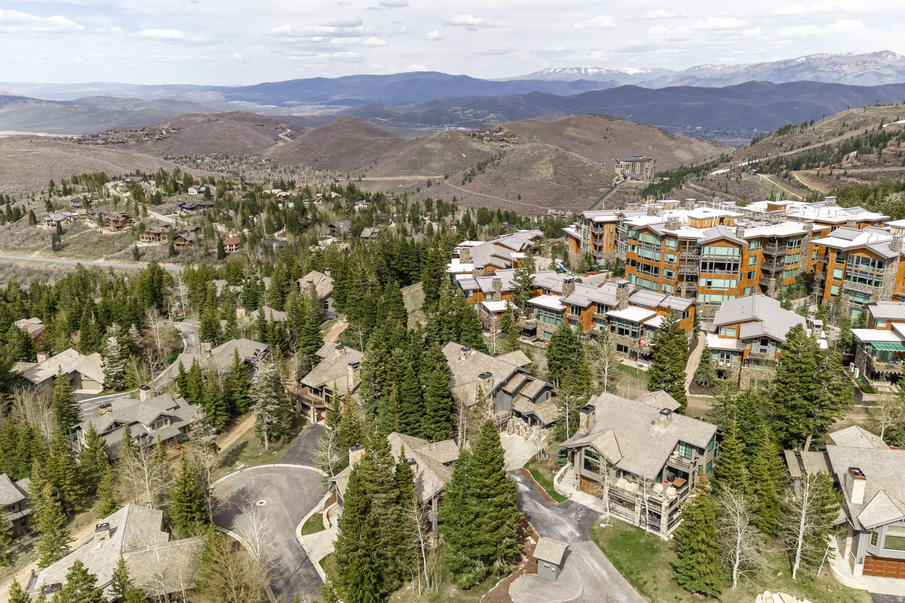 BELLEMONT AT DEER VALLEY CONDOMINIUM - Residential