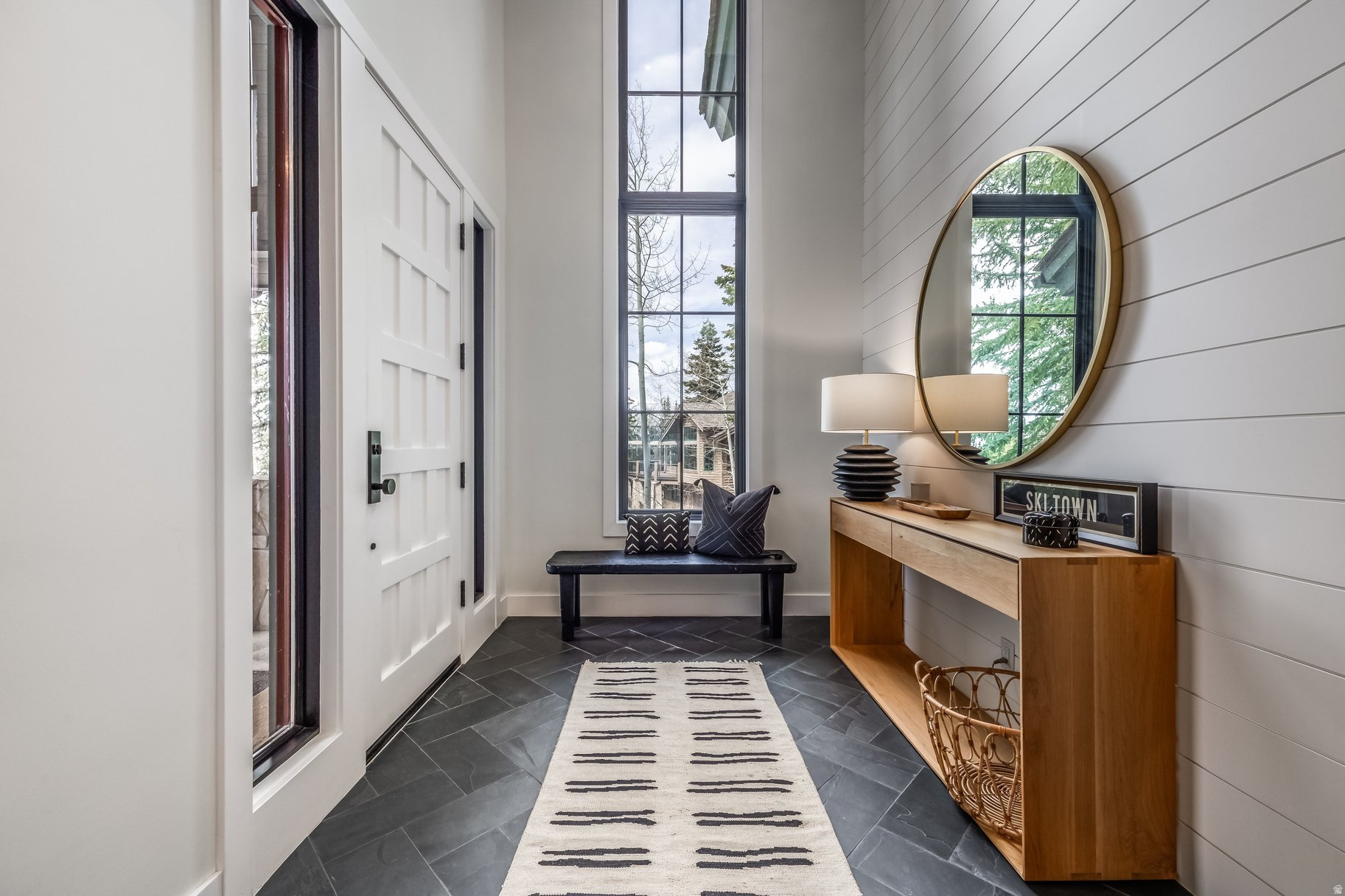 BELLEMONT AT DEER VALLEY CONDOMINIUM - Residential