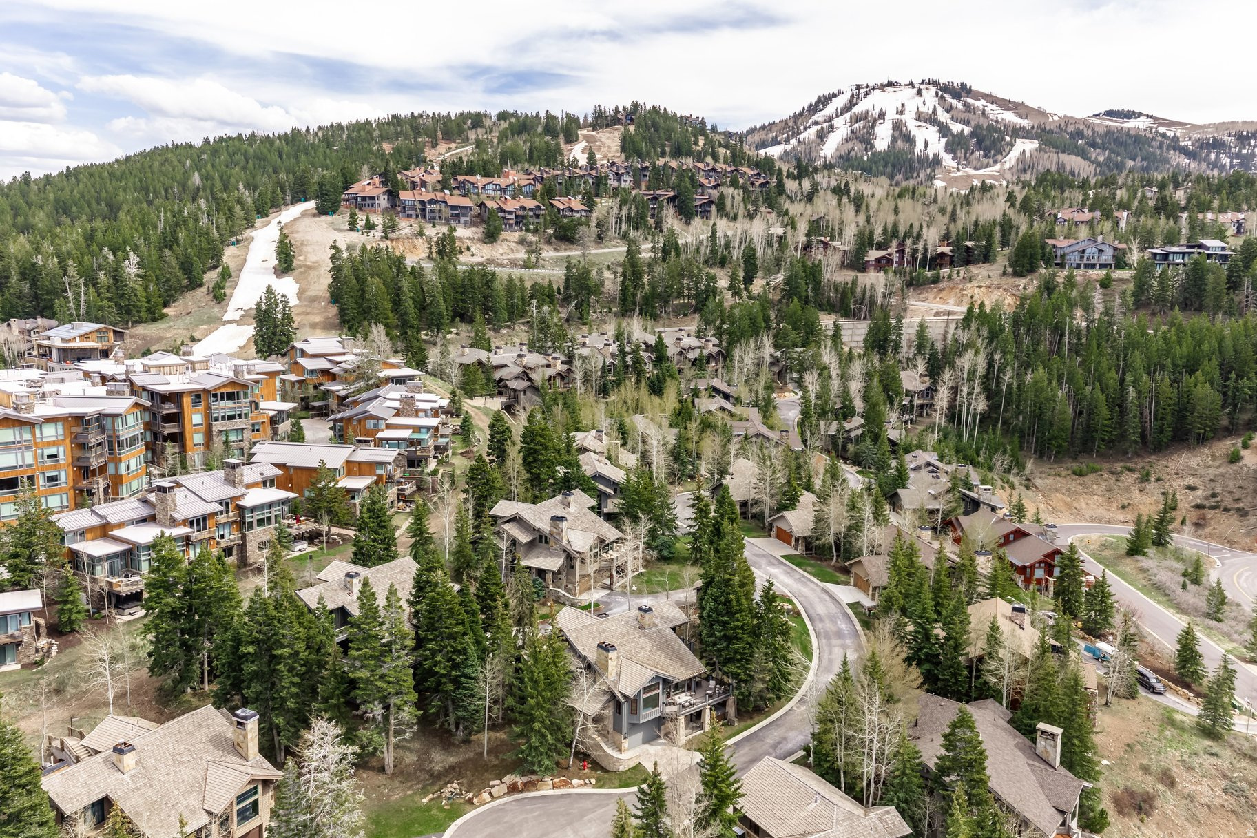 BELLEMONT AT DEER VALLEY CONDOMINIUM - Residential