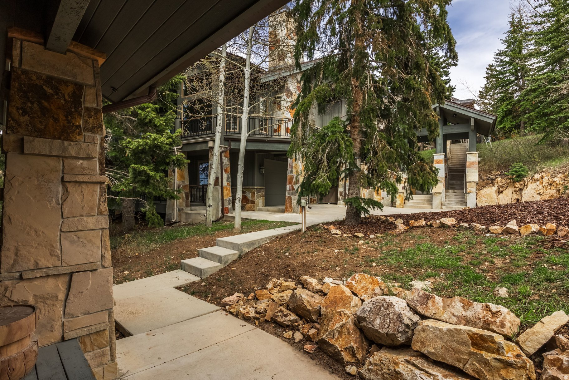 BELLEMONT AT DEER VALLEY CONDOMINIUM - Residential