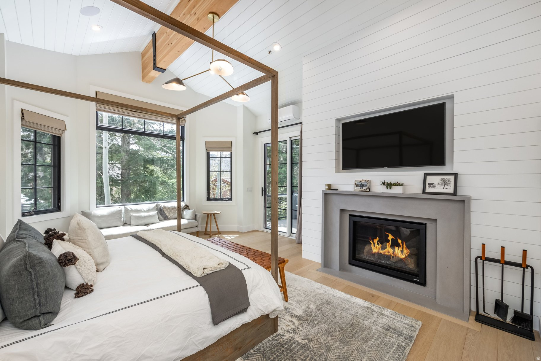 BELLEMONT AT DEER VALLEY CONDOMINIUM - Residential
