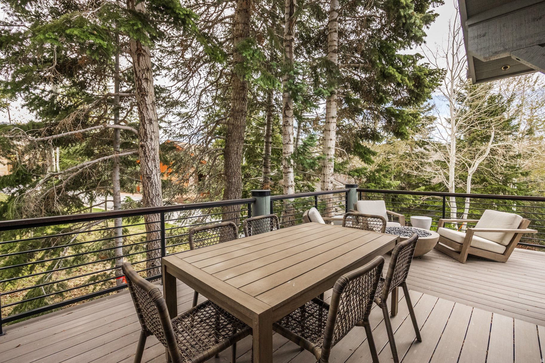 BELLEMONT AT DEER VALLEY CONDOMINIUM - Residential