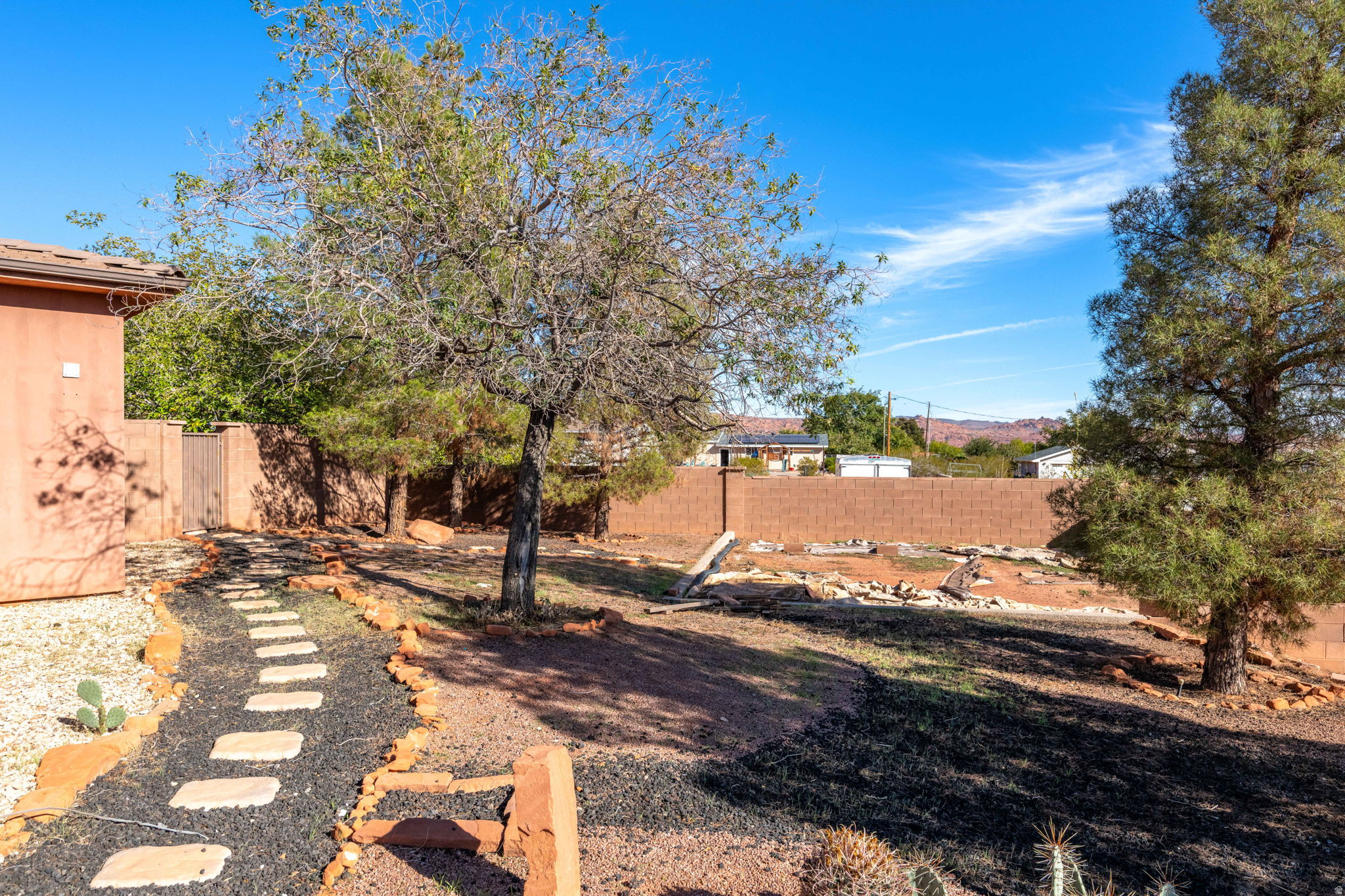 IVINS TOWNSITE - Residential