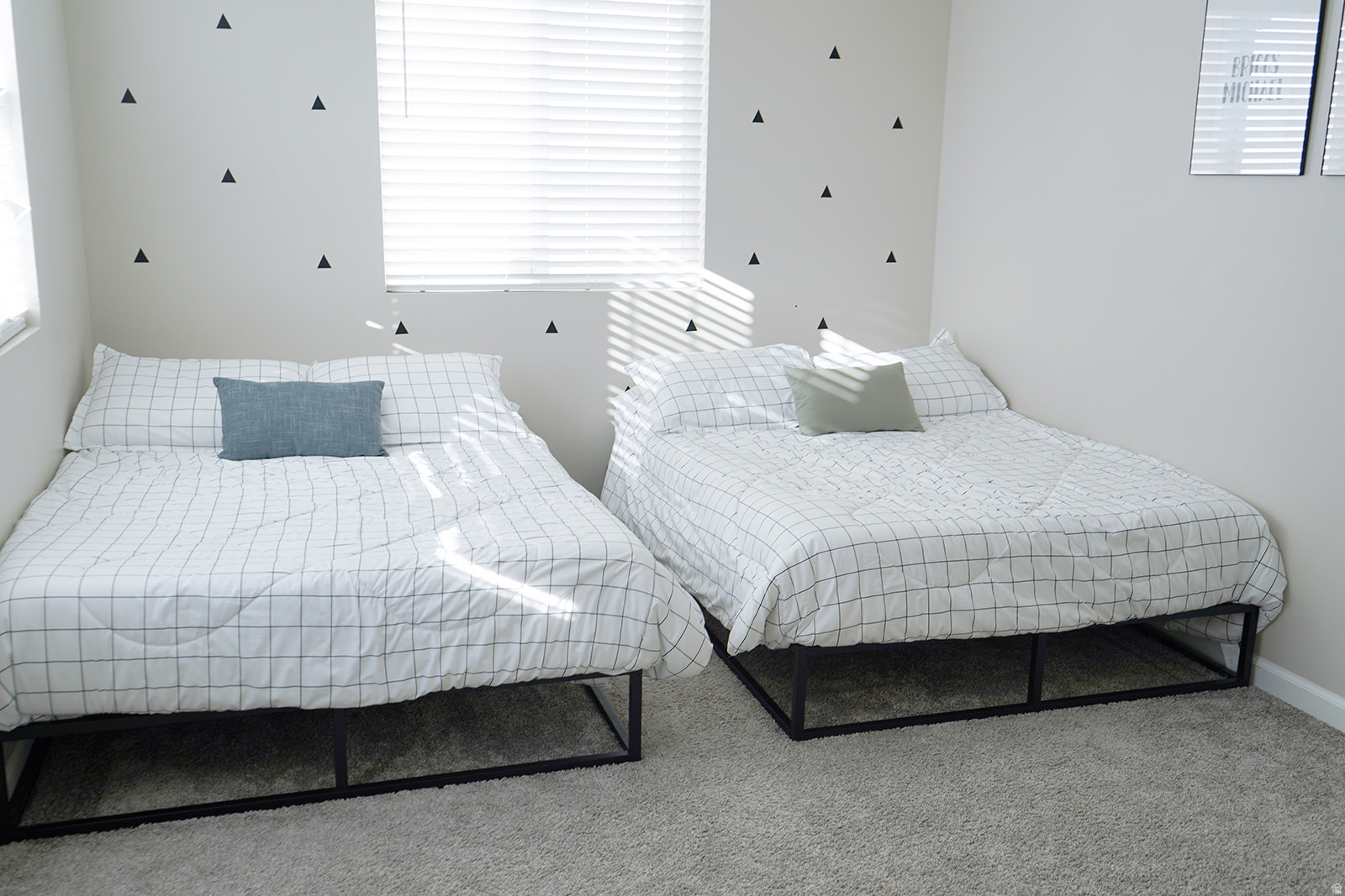 LEXINGTON GREEN - Residential