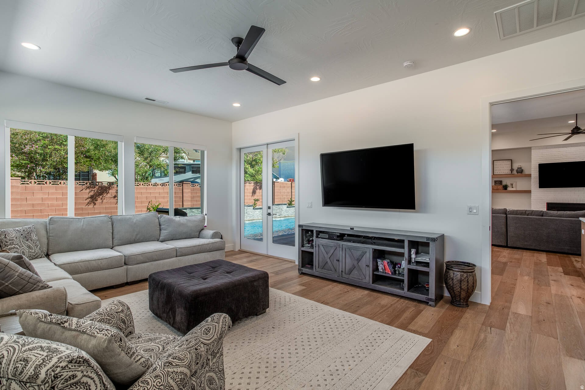 RUSTED HILLS PH 7 - Residential