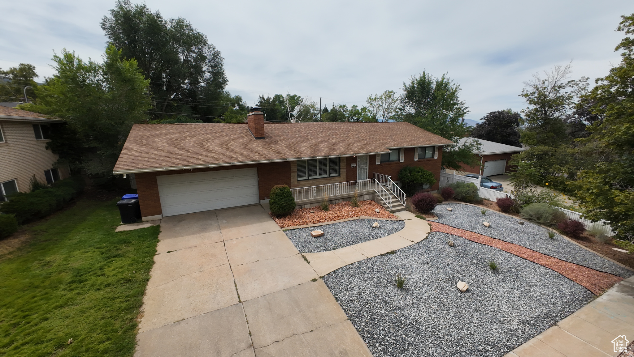 PARADISE HILLS PL B - Residential Lease