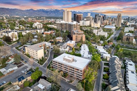 Photo of 87 W 300 N #206, Salt Lake City, UT 84103 (MLS # 2159023)