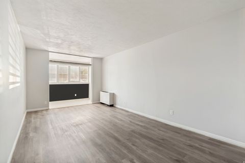 Tiny photo for 87 W 300 N #206, Salt Lake City, UT 84103 (MLS # 2159023)