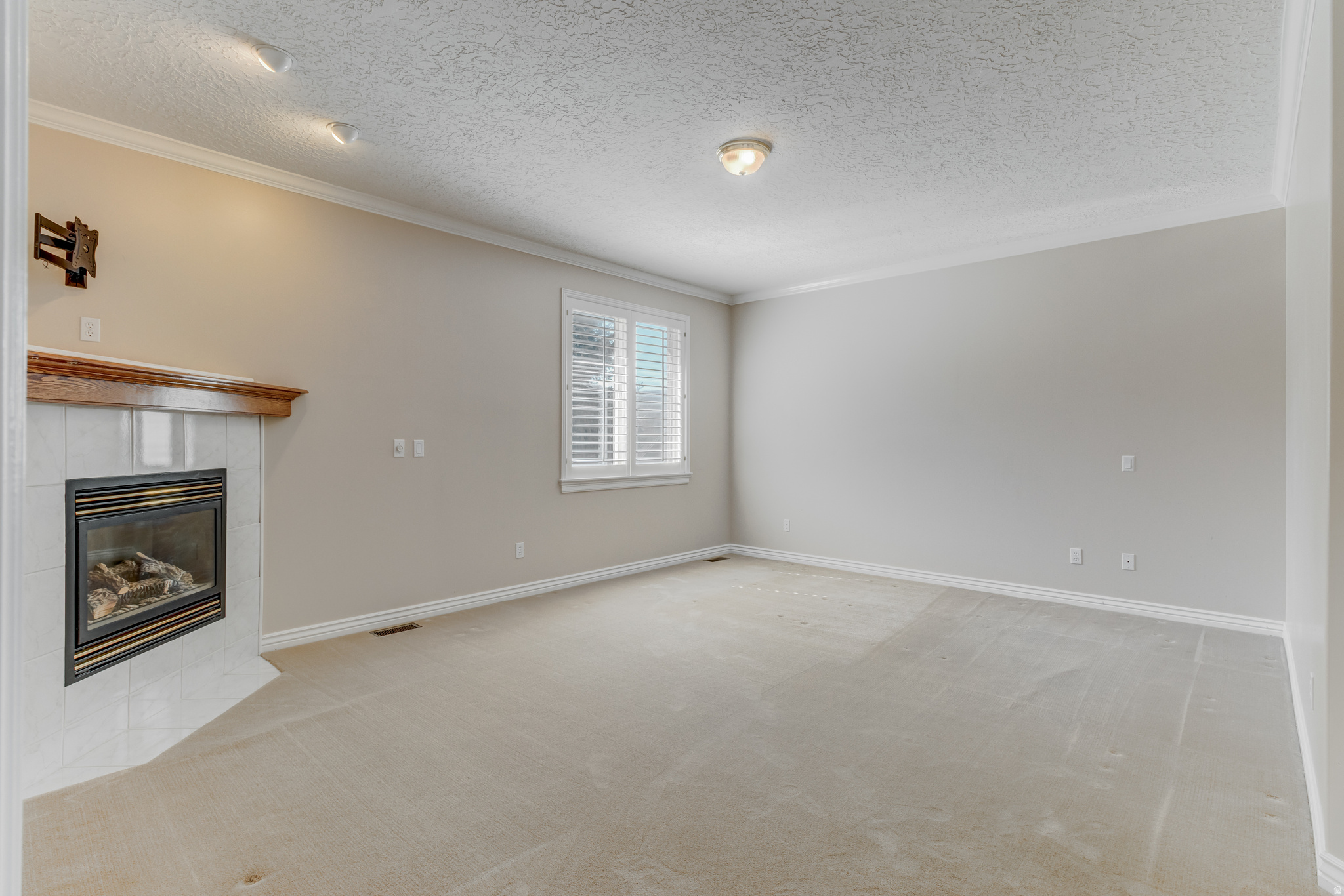 EAGLEWOOD COVE SUB - Residential