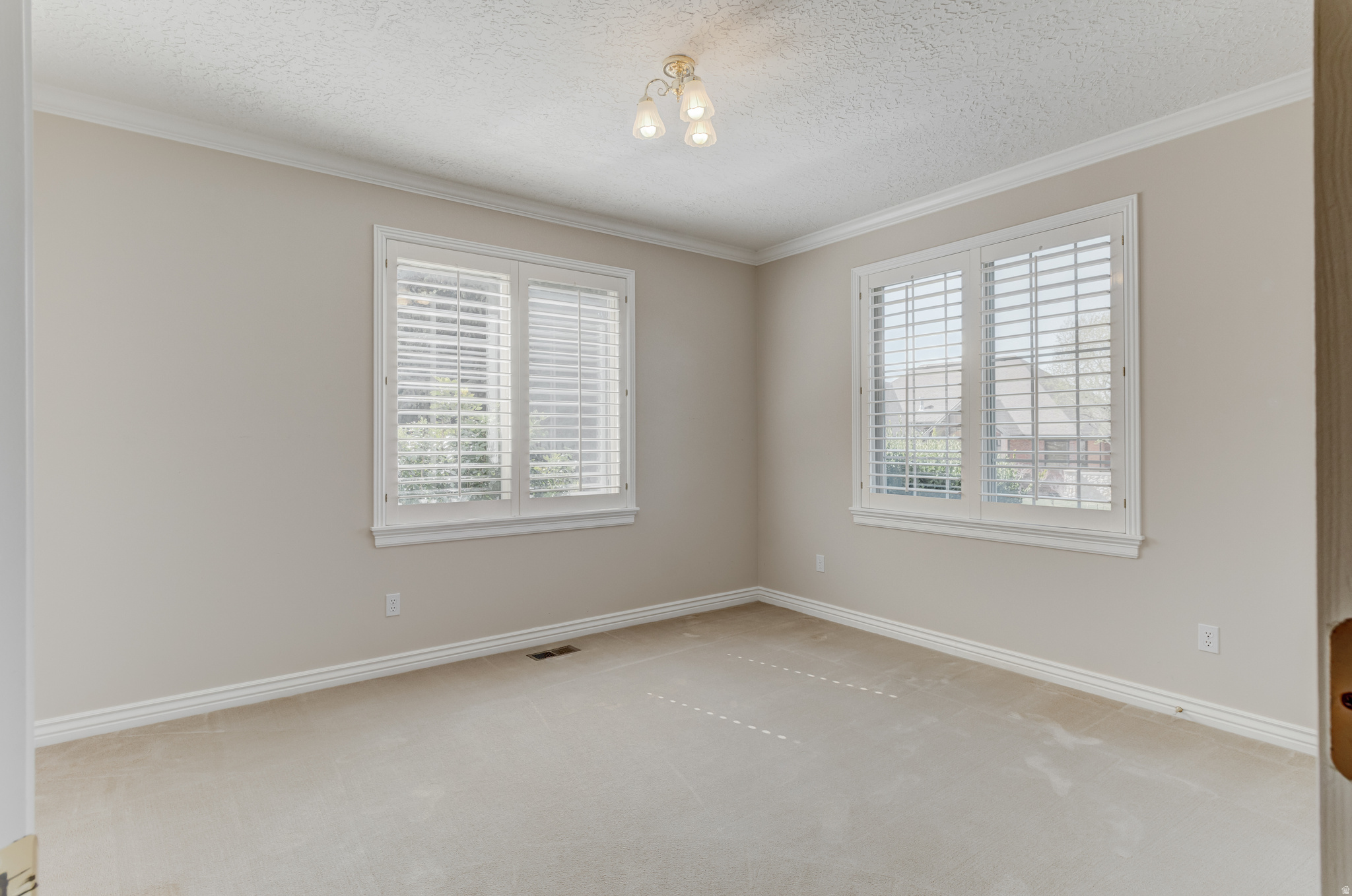 EAGLEWOOD COVE SUB - Residential