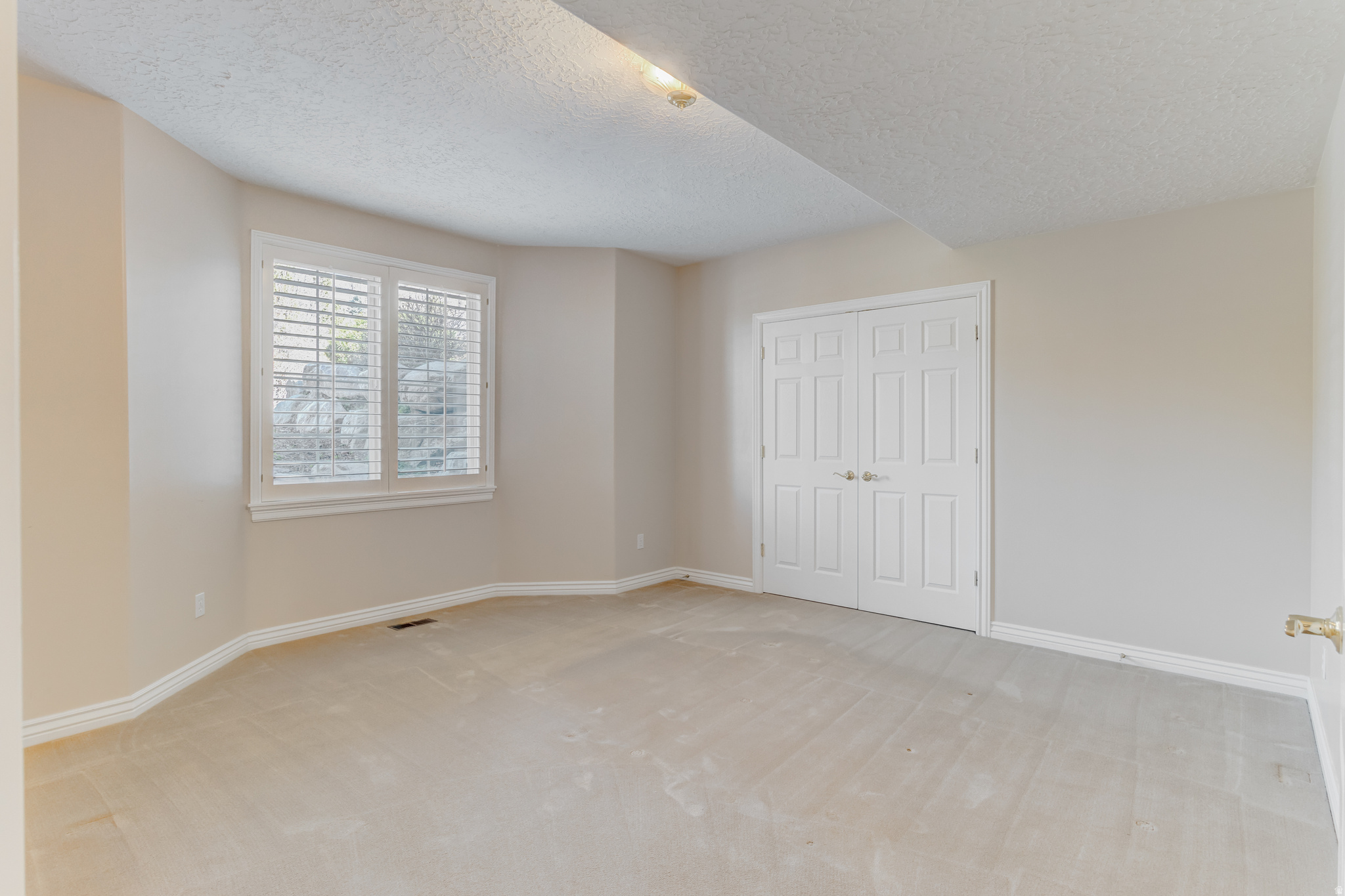 EAGLEWOOD COVE SUB - Residential