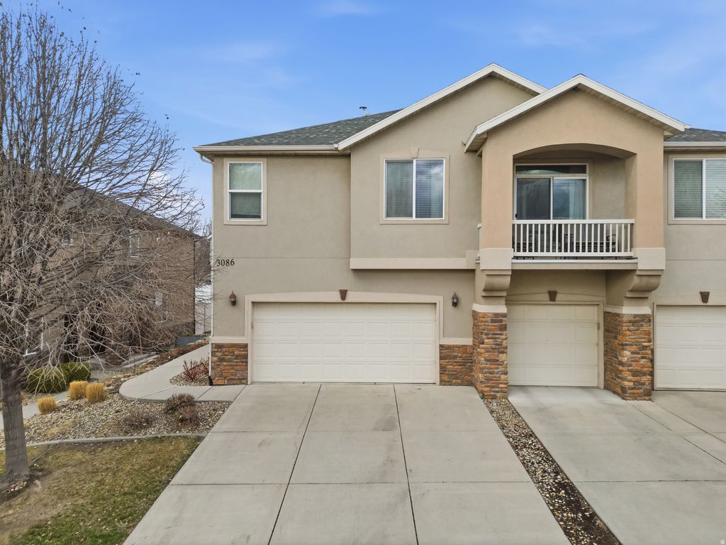 Photo of 3086 DESERT LILY DR, Lehi, UT 84043 (MLS # 2140015)