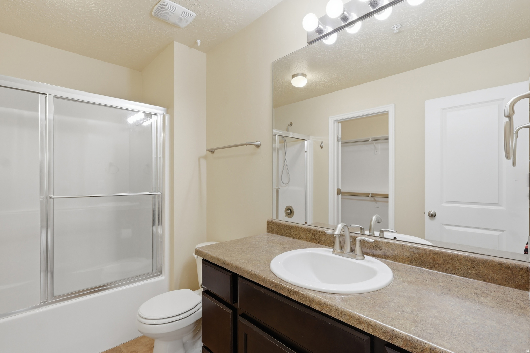 THANKSGIVING MEADOWS - Residential