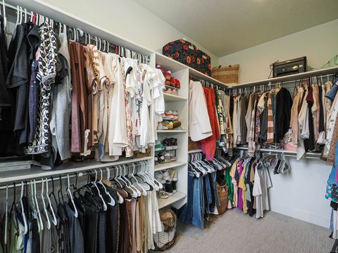 Tiny photo for 571 N 1400 W, Farmington, UT 84025 (MLS # 2137937)