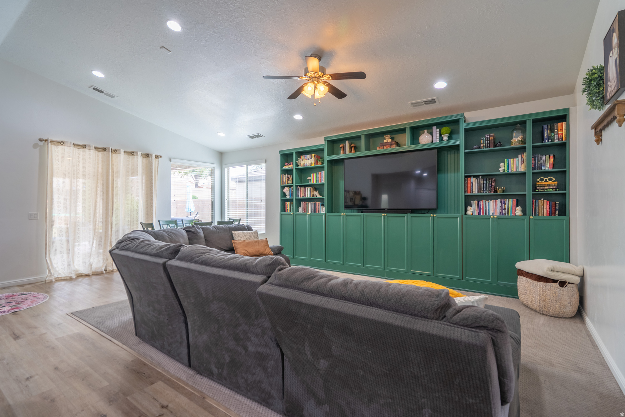 HIGHLAND PARK PH1 SUB AT THE CORAL - Residential