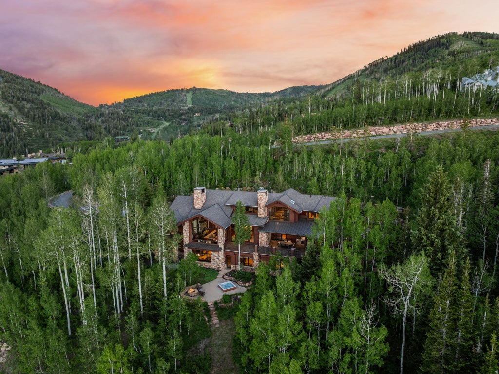 Photo of 39 WHITE PINE CANYON RD, Park City, UT 84060 (MLS # 2166593)