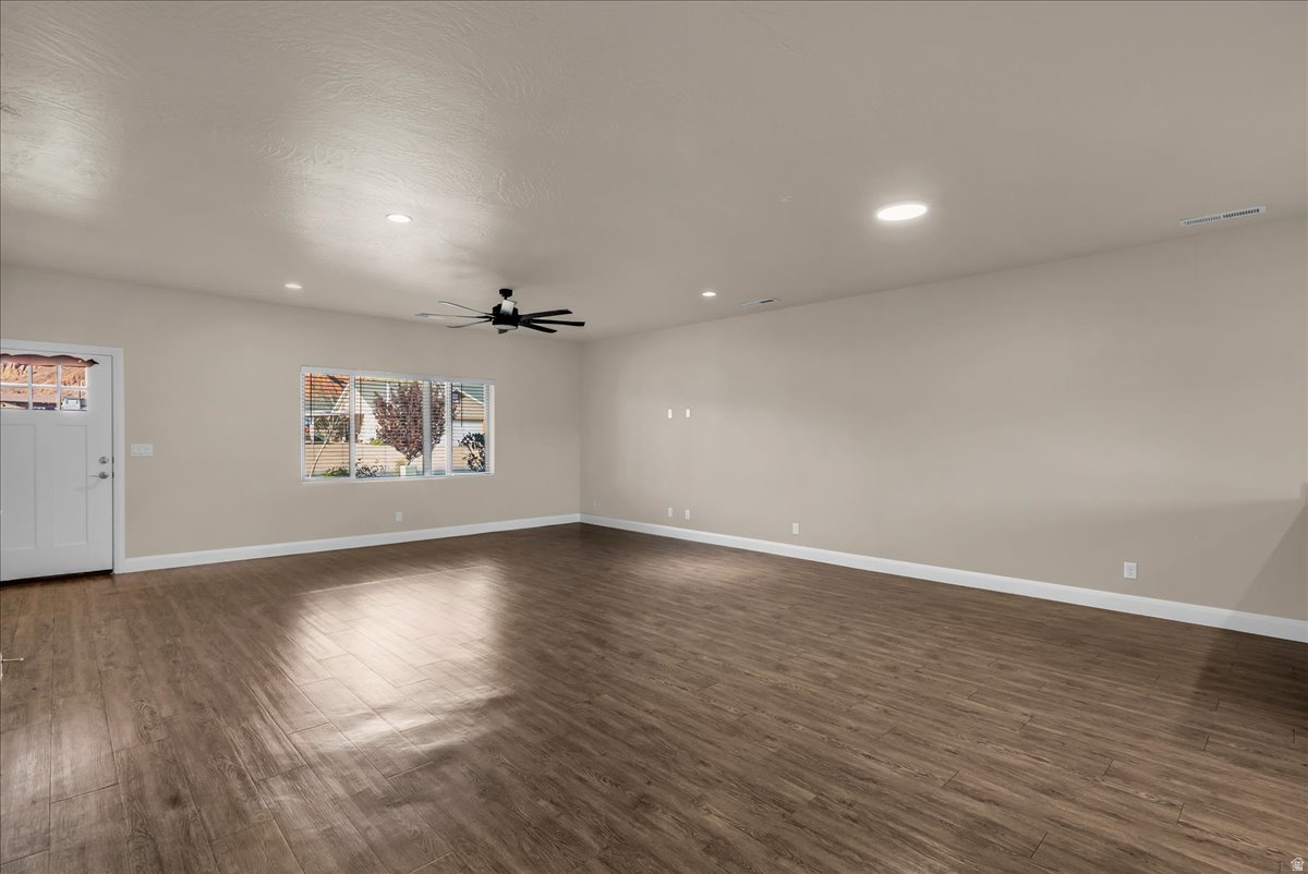 BEST ACRES - Residential