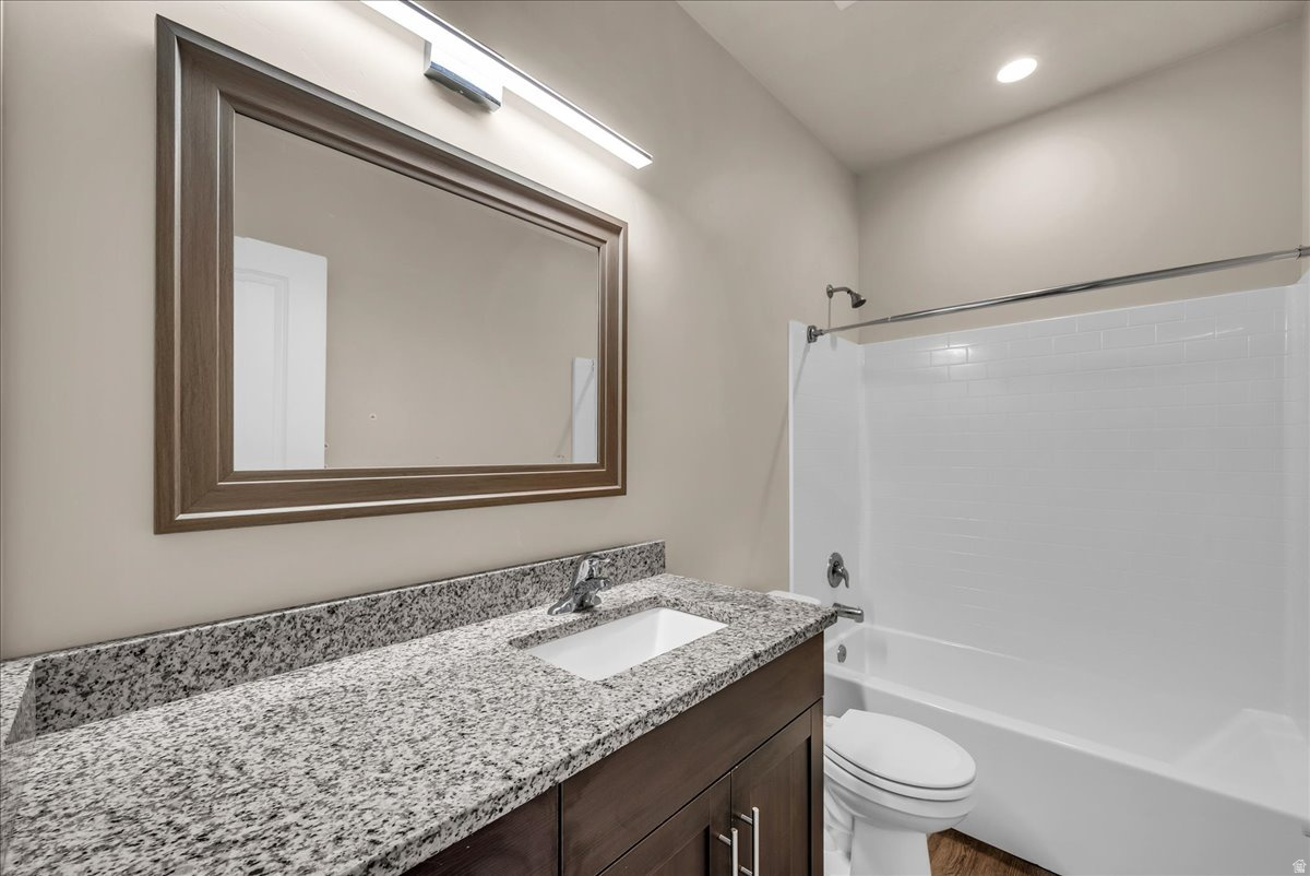 BEST ACRES - Residential