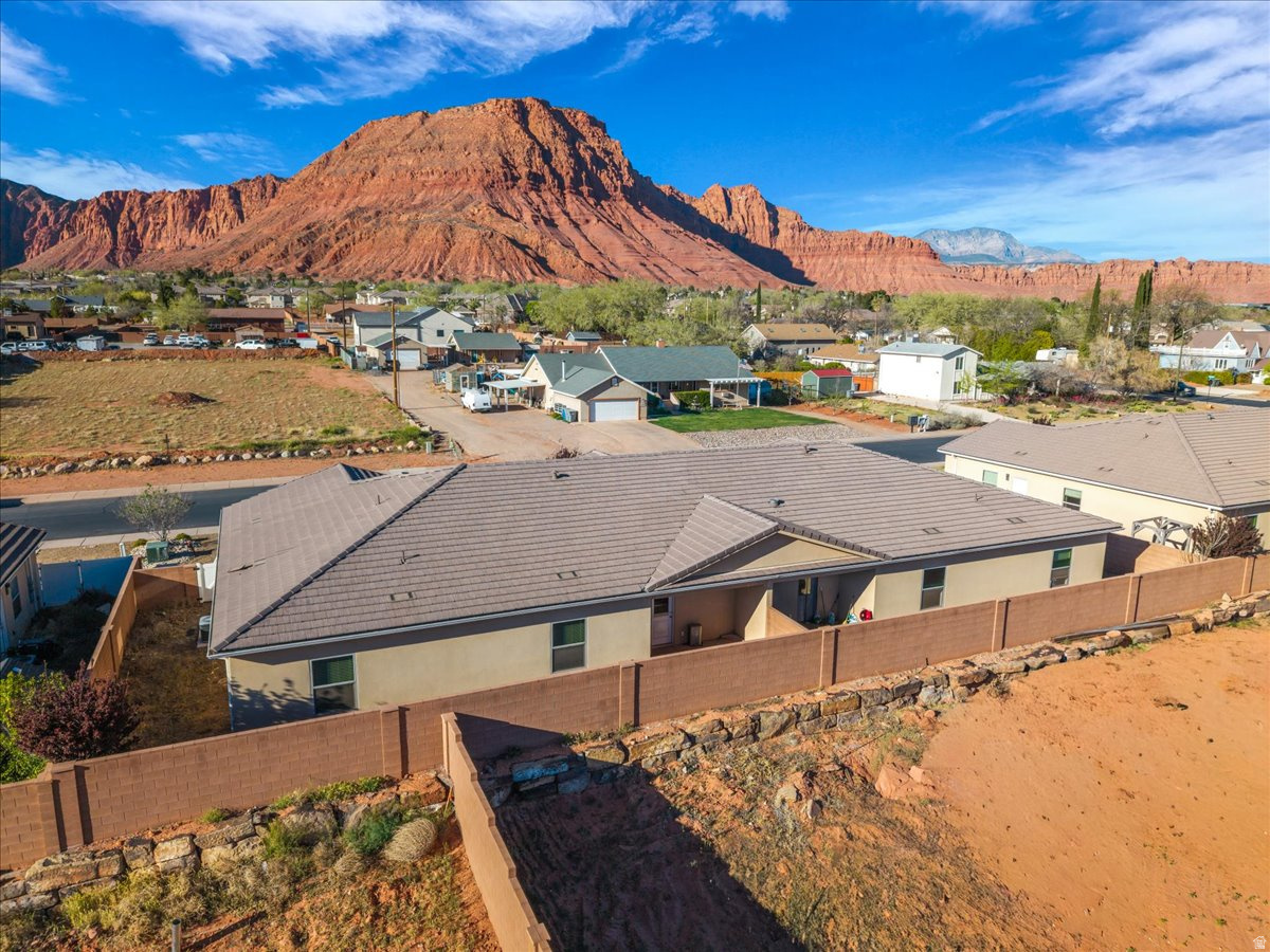 BEST ACRES - Residential