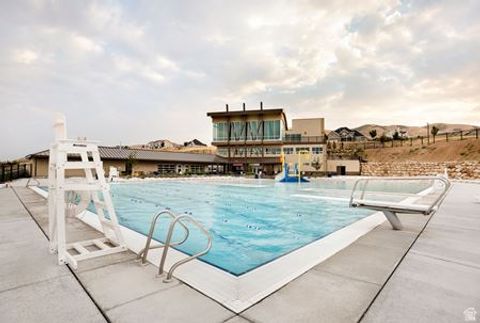 Tiny photo for 1057 W SEASONS VIEW CT #113, Lehi, UT 84043 (MLS # 2119906)