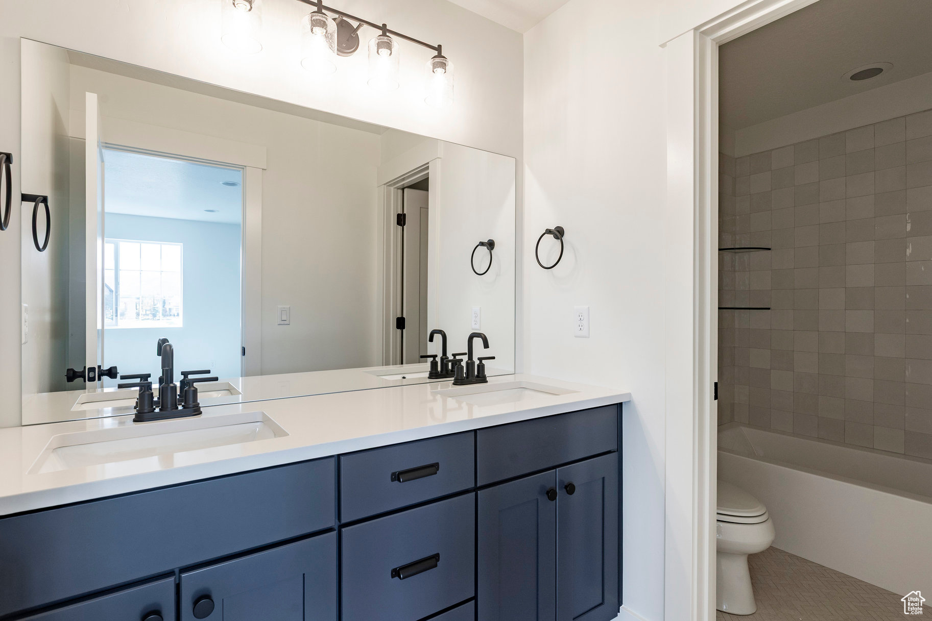 STEWART RANCHES - Residential