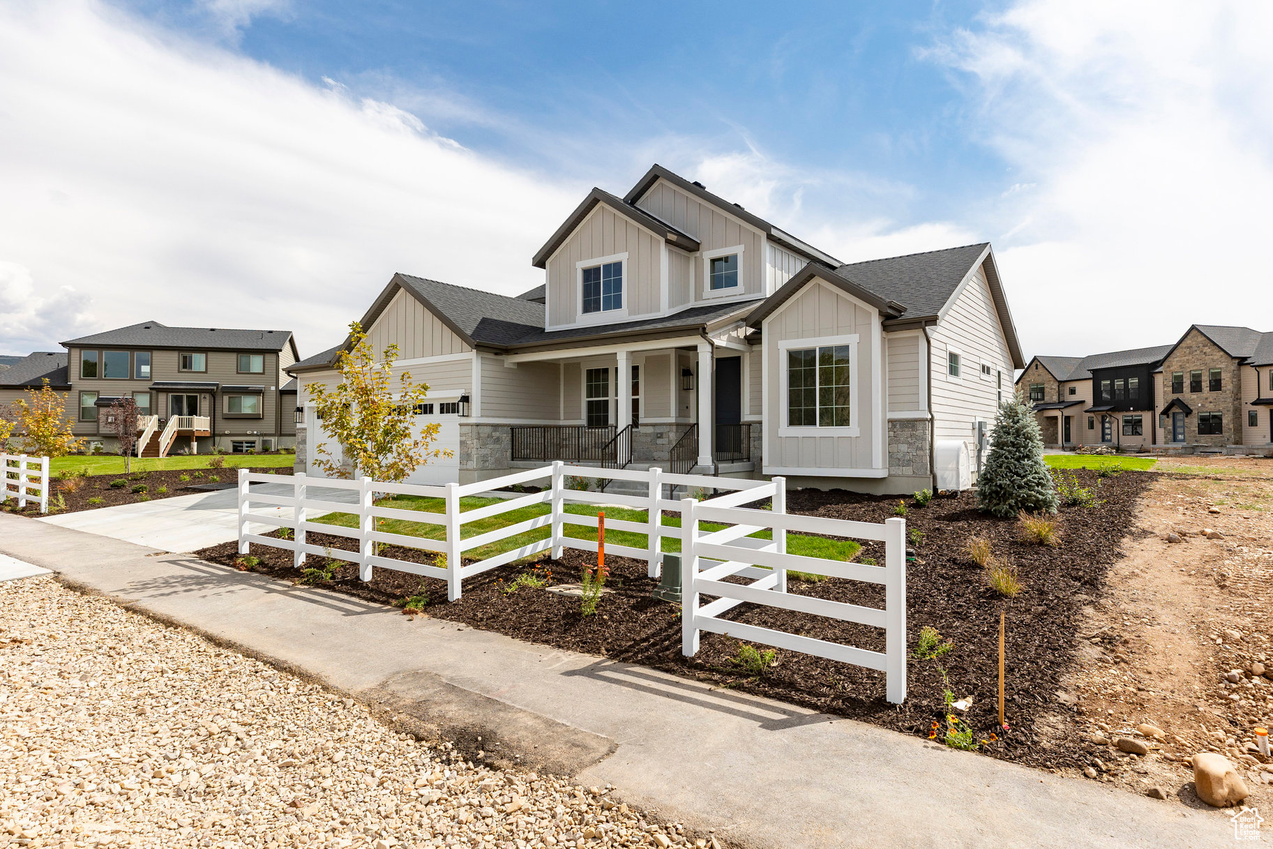 STEWART RANCHES - Residential