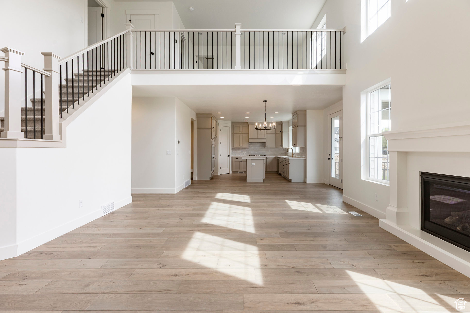 STEWART RANCHES - Residential