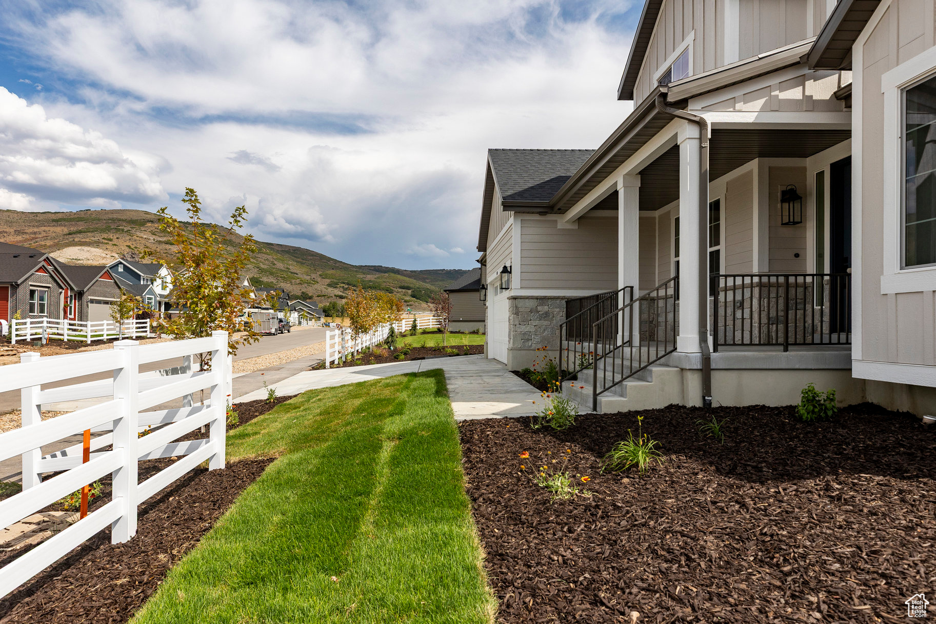 STEWART RANCHES - Residential