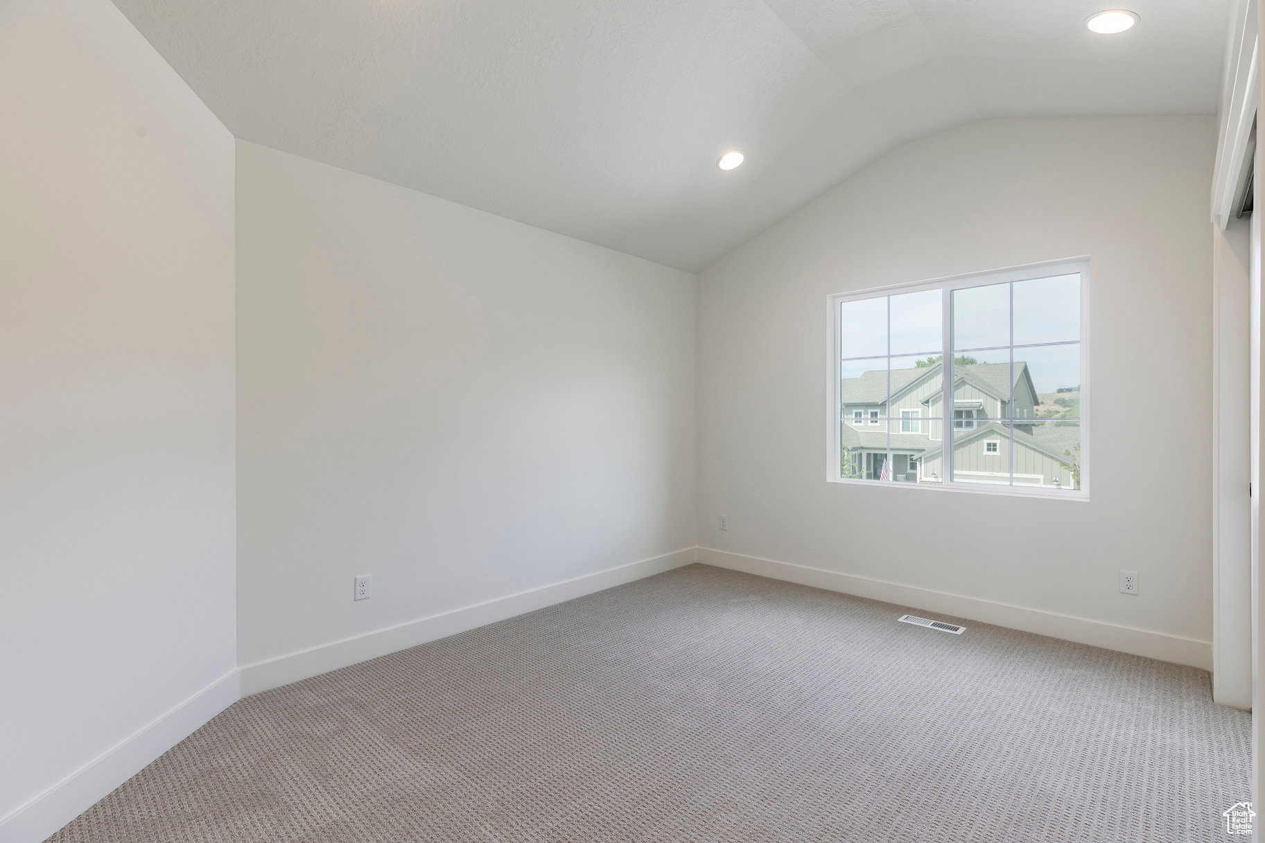 STEWART RANCHES - Residential