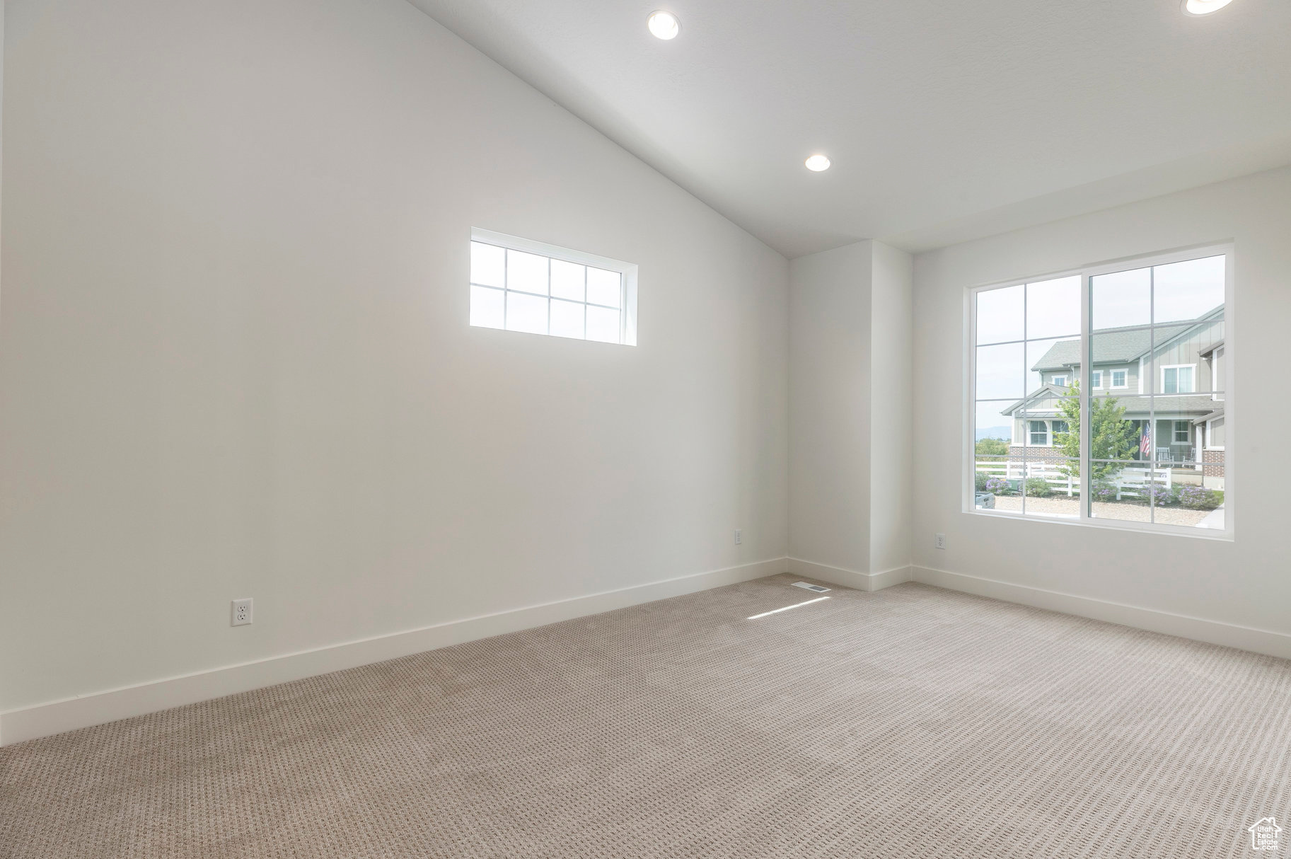 STEWART RANCHES - Residential