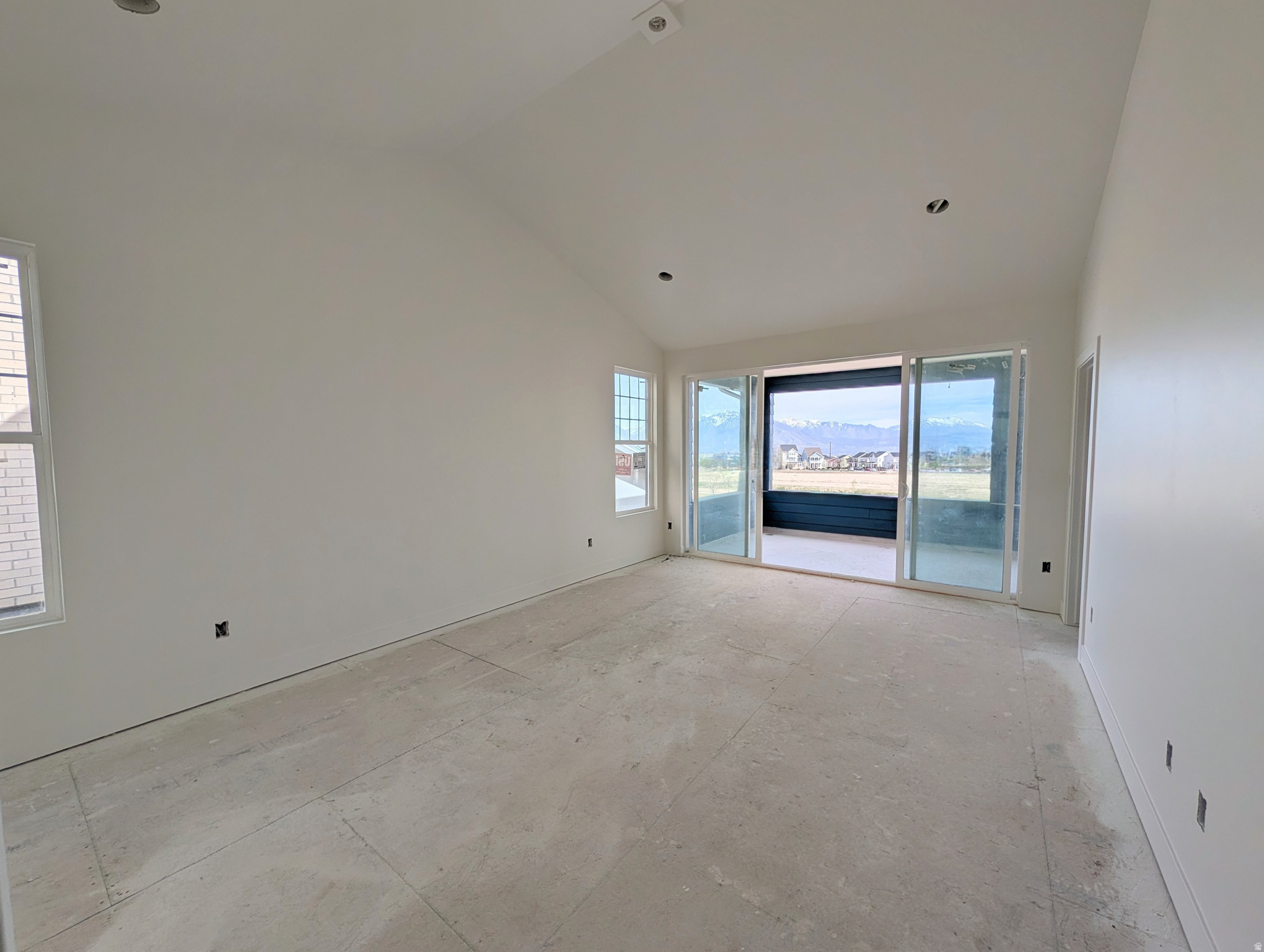 DAYBREAK - Residential Income