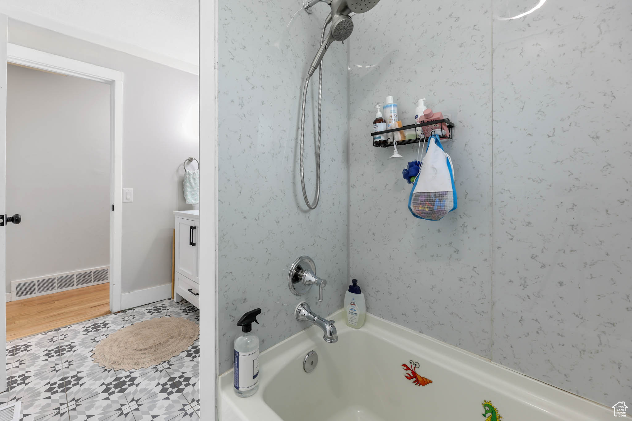 DAYSEN HEIGHTS - Residential