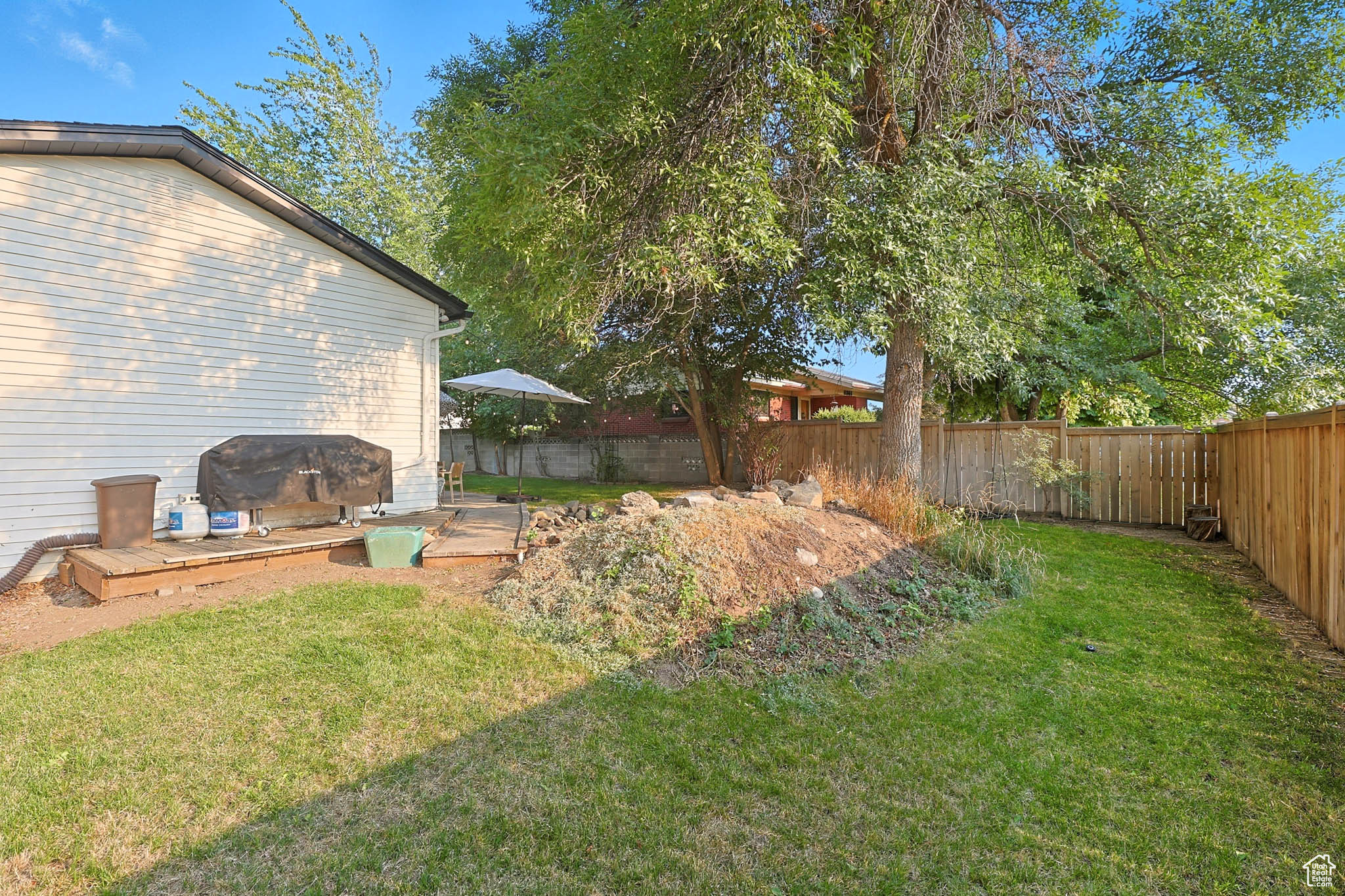 DAYSEN HEIGHTS - Residential