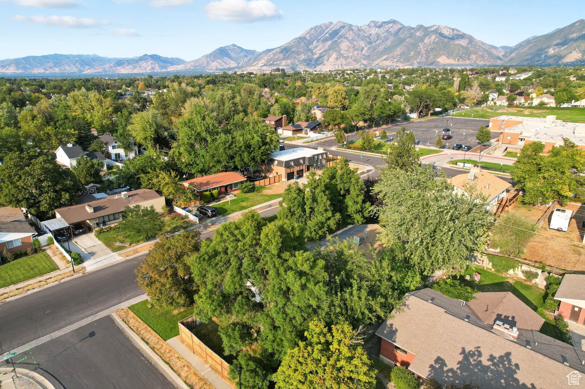 DAYSEN HEIGHTS - Residential