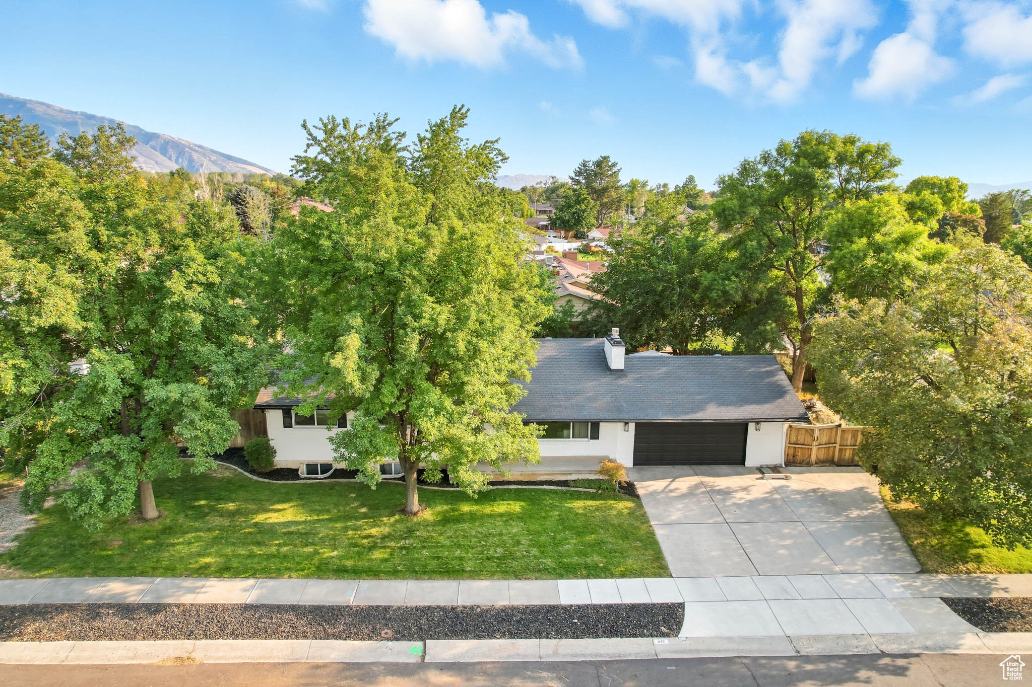 DAYSEN HEIGHTS - Residential