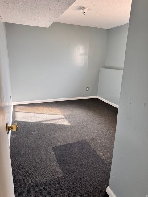 Tiny photo for 268 E 900 S, Layton, UT 84041 (MLS # 2122297)